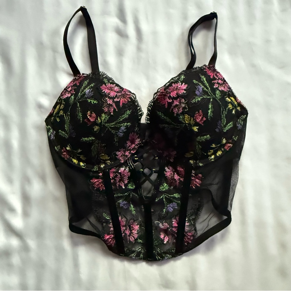 Victoria's Secret Black Corset Bra with pink purple flower embroidery great cond